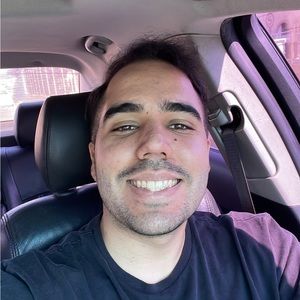 Meet your Posher, Luis